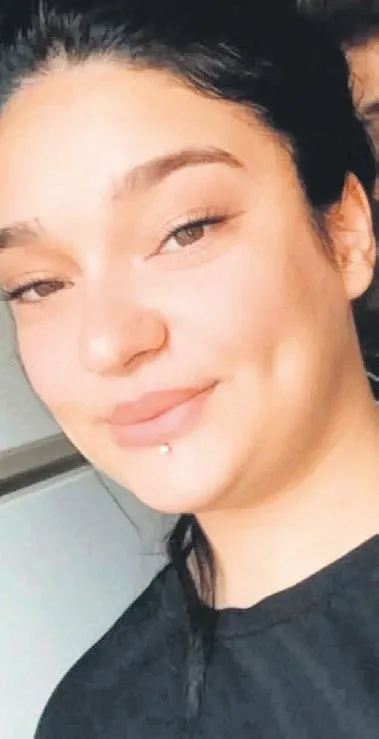 trafik-kazasi-gecirdi-ama-pes-etmedi-tarik-akatin-mest-eden-basari-hikayesi-1680397160891.jpeg Trafik kazası geçirdi ama pes etmedi! Tarık Akat'ın mest eden başarı hikayesi-2