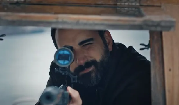 hasmini-tarumar-etti-eskiya-dunyaya-hukumdar-olmaz-191-bolum-fragmani-uc-atis-biri-alnina-ikisi-gogsune-1618813061516.jpg Hasmını tarumar etti! Eşkıya Dünyaya Hükümdar Olmaz 191. bölüm fragmanı: Üç atış biri alnına, ikisi göğsüne...-3