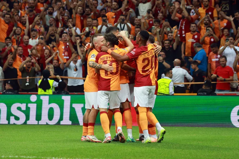 Galatasaray'da ayrılık! Yönetim onay verdi - 10
