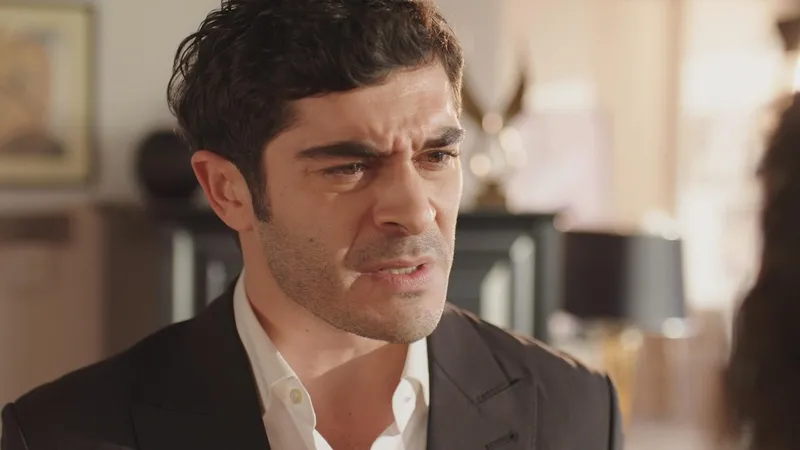 bir-gece-masali-30-bolum-2-fragmani-yayinlandi-3-gune-ben-seni-tavlardim-1745586784064.jpg Kaynak: atv