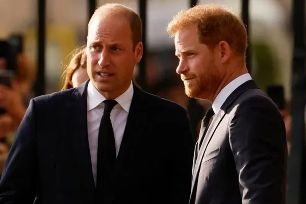 Prens Harry’nin itirafları dünyayı sarstı! 'Sünnet' sözleri olay oldu! 'Gerçek babası' Kral Charles değil mi?-6