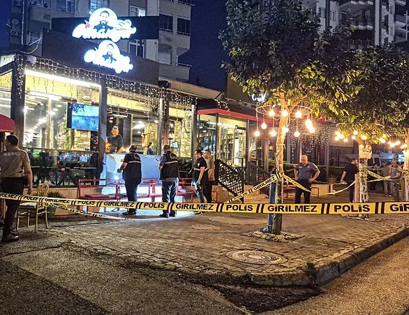 Adana’da kebapçıya silahlı saldırı: 4 kişi yaralandı