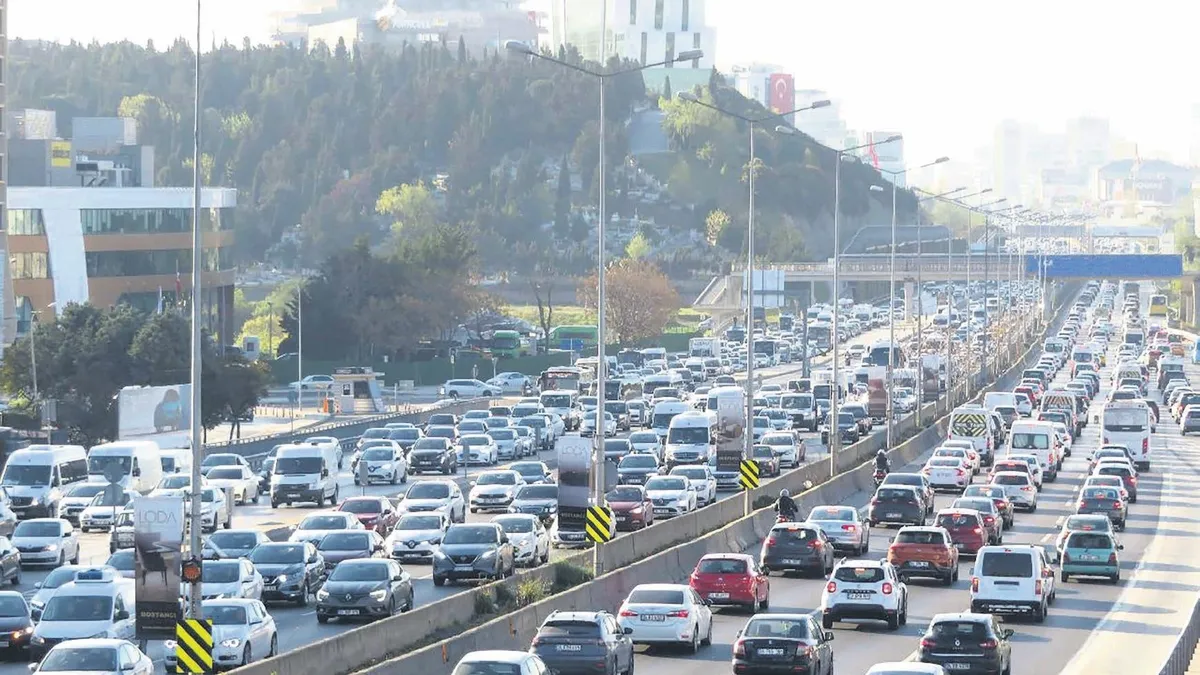 Akın akın Türkiye: Bayram göçü başladı
