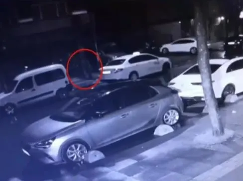 Gaziosmanpaşa'da TÜGVA binasına bombalı saldırıyı düzenleyen çarşaflı kim?-4