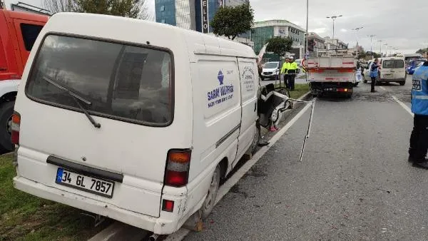 basaksehirde-kaza-yaralilar-var-1670844284932.jpeg Başakşehir'de kaza: Yaralılar var-1
