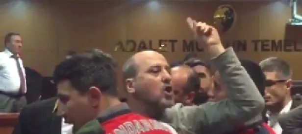 Ahmet Şık’a ‘Katil Devlet’ davası!