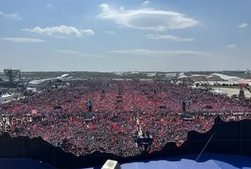 Gün vatan günü! İstanbul'da kutlu zaferin ayak sesleri: Milli irade direnişin sembolü Atatürk Havalimanı'nda Başkan Erdoğan'ı kucakladı