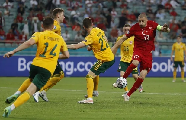 a-milli-takim-euro-2020de-son-16-turuna-nasil-kalir-2-ihtimal-var-ama-averaj-1623882336549.jpeg A Milli Takım EURO 2020'de son 16 turuna nasıl kalır? 2 ihtimal var ama averaj...-3