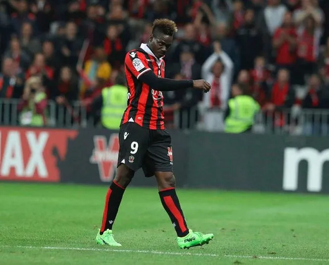 Saray’da Balo çatlağı