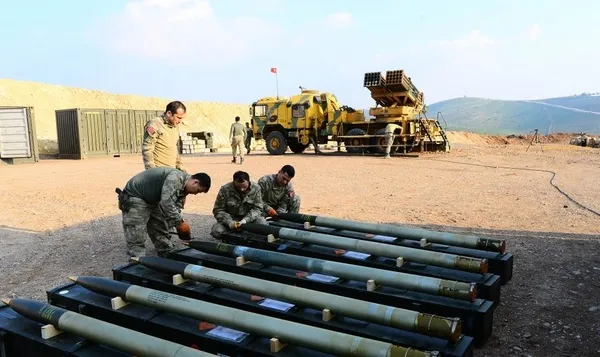 Mehmetçik, teröristleri milli roketlerle vuruyor-3