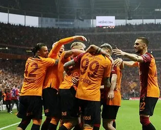 Galatasaray Fenerbahçe'yi 3 golle devirdi!