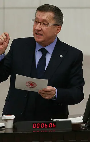 Son dakika: İYİ Partili Lütfü Türkkan'dan PKK sevici Melis Alphan'a açık destek!