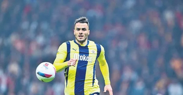 Üç futbolcu sarı kart sınırında