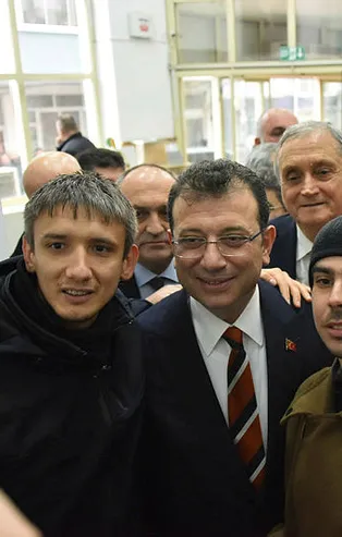 İstanbul Büyükşehir Belediyesi Başkanı olduğunu unutan Ekrem İmamoğlu'na büyük kapak! İstanbullu İmamoğlu'nu fena tiye aldı