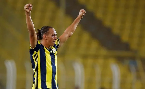 belcikadan-flas-frey-iddiasi-eski-fenerbahceli-galatasaraya-1659083073840.jpg Belçika'dan flaş Frey iddiası! Eski Fenerbahçeli Galatasaray'a-5