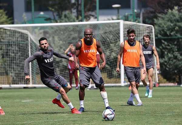 trabzonspor-umraniyespor-hazirlik-maci-hangi-kanalda-ne-zaman-saat-kacta-ts-hazirlik-maci-nasil-izlenir-1626264469391.jpg Trabzonspor Ümraniyespor hazırlık maçı hangi kanalda, ne zaman, saat kaçta? TS hazırlık maçı nasıl izlenir?-3