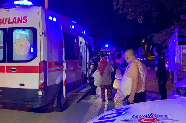 Bursa'da miras kavgasında kan aktı! 10 kişiyle evini bastılar