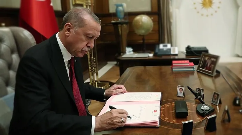 Başkan Erdoğan imzaladı! Atama kararları Resmi Gazete’de: 9 üniversitenin rektörü değişti