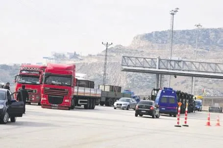 17-25 Aralık tutmadı TIR’lar durduruldu - 2