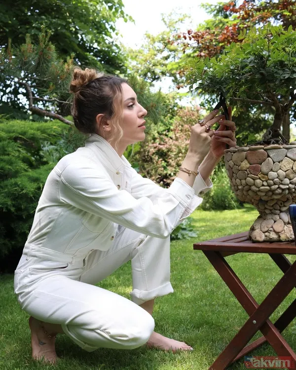 2 çocuk annesi Sinem Kobal ağızları açık bıraktı! Spor videosunu yayınladı! Kenan İmirzalıoğlu’nun eşi fit haliyle dikkat çekti - 18