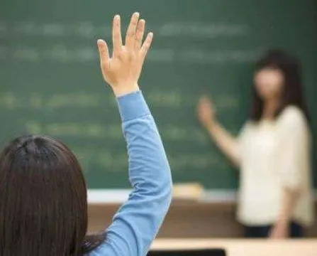 Van’da 733 öğretmen görevden uzaklaştırıldı