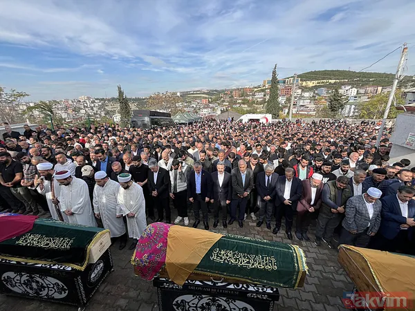 Tuğba, Nisa, Cansu... Tabutta al yazma gözlerde yaş! Kocaeli'deki faciada can veren 6 kadın toprağa verildi - 22
