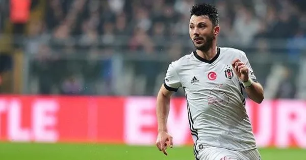 Tolgay Arslan Ve Serdar Aziz Fenerbahce De Takvim