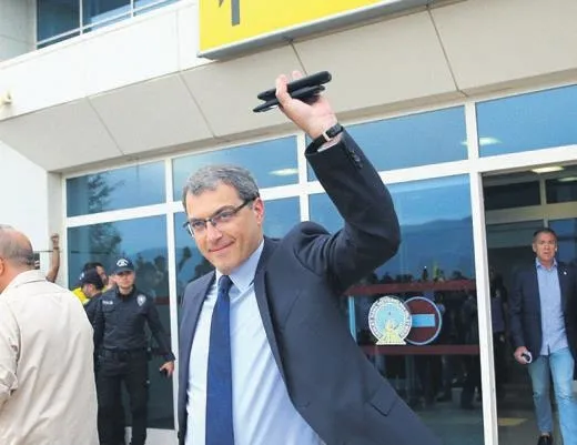 Comolli’nin yeni adresi Monaco!