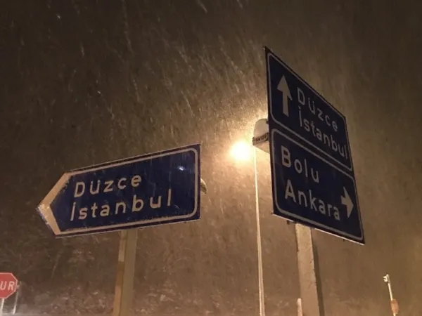 1577904350436.jpg Bolu Dağı'nda kar yağışı etkisini arttırdı-1