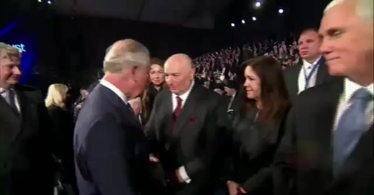 Dünya Prens Charles'ın hareketini konuşuyor! ABD Başkan Yardımcısı Pence'e büyük şok
