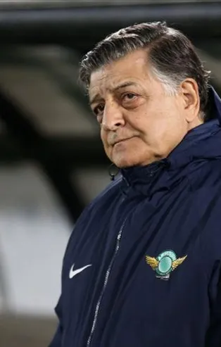 Yılmaz Vural'dan bomba açıklamalar: Fener’in her transferi fiyasko