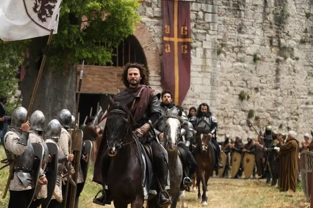 Netflix'ten skandal karar! 'Osmanlı' düşmanı Celal Şengör'ü Osmanlı dizisine danışman yaptılar-1