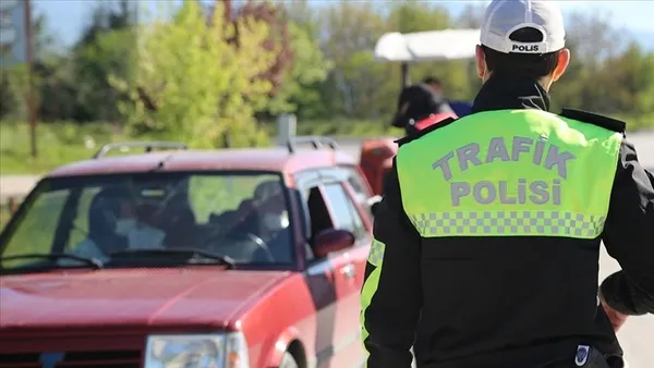 icisleri-bakanligi-ramazan-bayrami-tatilinde-karayollarinda-siki-guvenlik-tedbirleri-alacak-208-bin-900-person-1651057907776.jpg