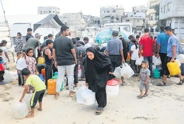 Gazze’de insanlık dramı: Çocuklar bir damla su için güneş altında nöbette