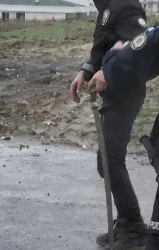 İstanbul'un Esenyurt ilçesinde silahlı ve kılıçlı kavga! PÖH bölgeye indi