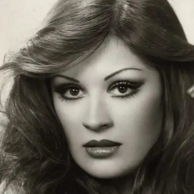 Güzelliğiyle Yeşilçam’ı kasıp kavuran Gülşen Bubikoğlu’nun son haline bakın! 70 yaşında ama... - 5