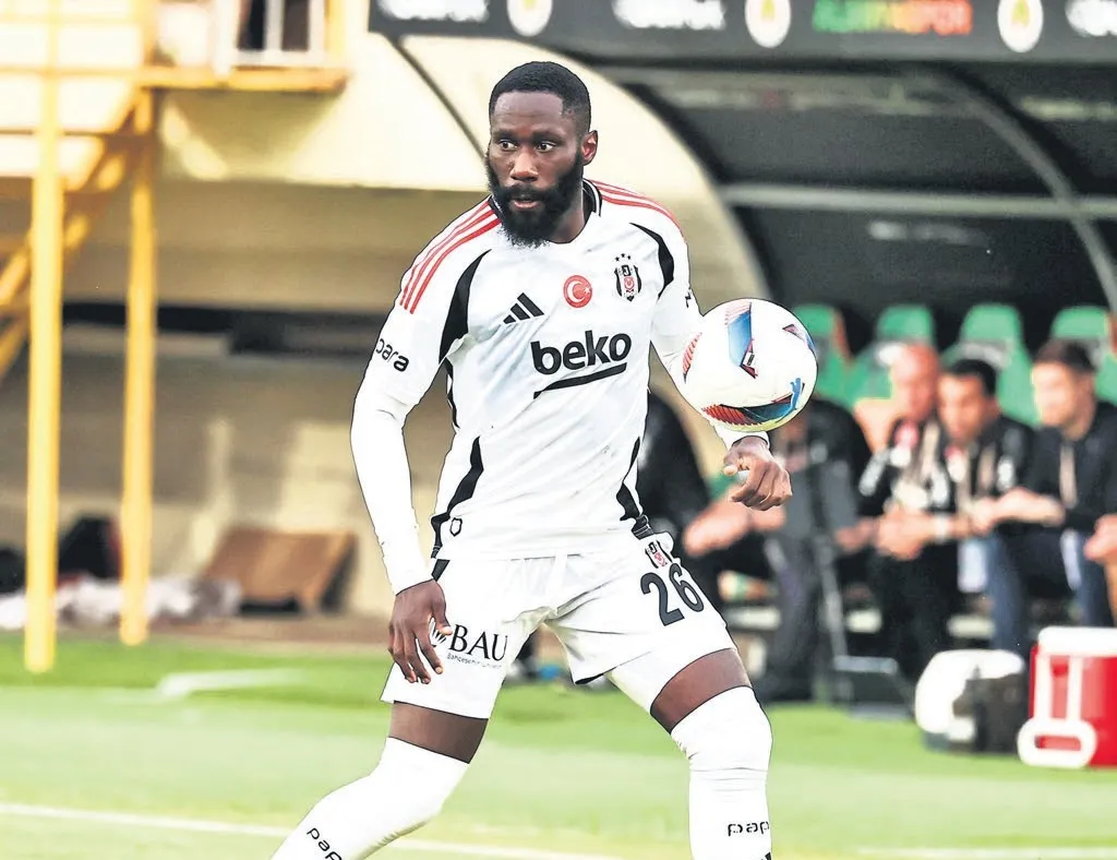 Arthur Masuaku kalmak istiyor