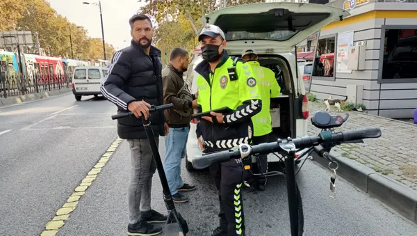 scooter-kullanan-sahis-iki-gunde-iki-ceza-yedi-1635675599924.jpg Scooter kullanan şahıs iki günde iki ceza yedi-2