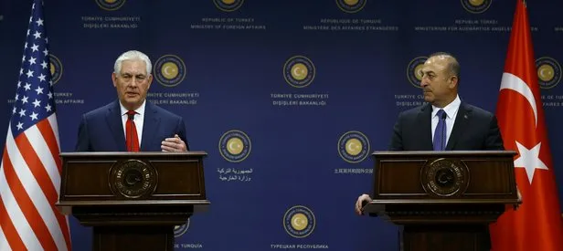 ABD'li bakanı terleten sorular