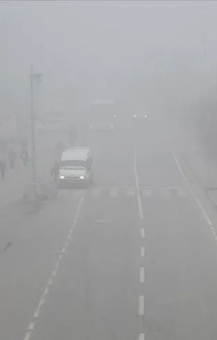 Ağrı'da yoğun sis etkili oluyor