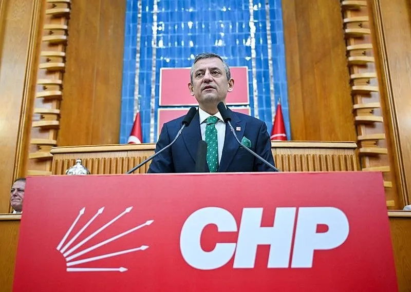 Cumhuriyet Halk Partisi (CHP) Genel Başkanı Özgür Özel, partisinin TBMM Grup Toplantısı'na katıldı. (AA)