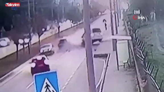 Burdur’daki feci kazanın görüntüleri çıktı: 2 ölü, 3 yaralı