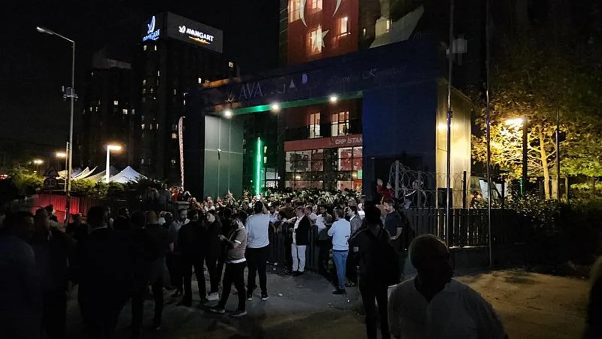 CHP İstanbul il binası önünde provokasyona izin yok: 24 sosyal medya kullanıcısından 3'ü tutuklandı