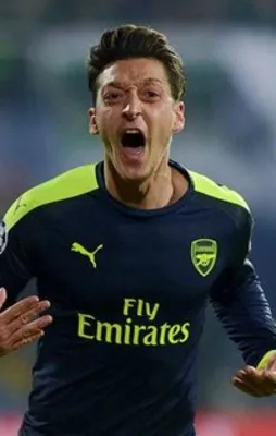 Mesut Özil Süper Lig yolunda!