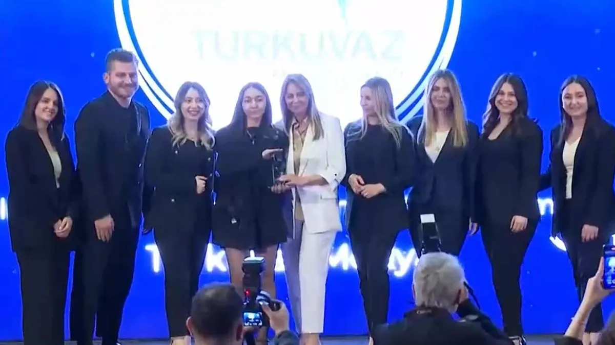 Turkuvaz Medya Grubu'na en çok kadın istihdamı ödülü!