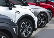 Araç kredisi çekecekler dikkat! 💸200.000 TL taşıt kredisi 48 ay vade aylık taksit miktarı hesaplama! Ziraat Bankası, Yapı Kredi, Garanti…