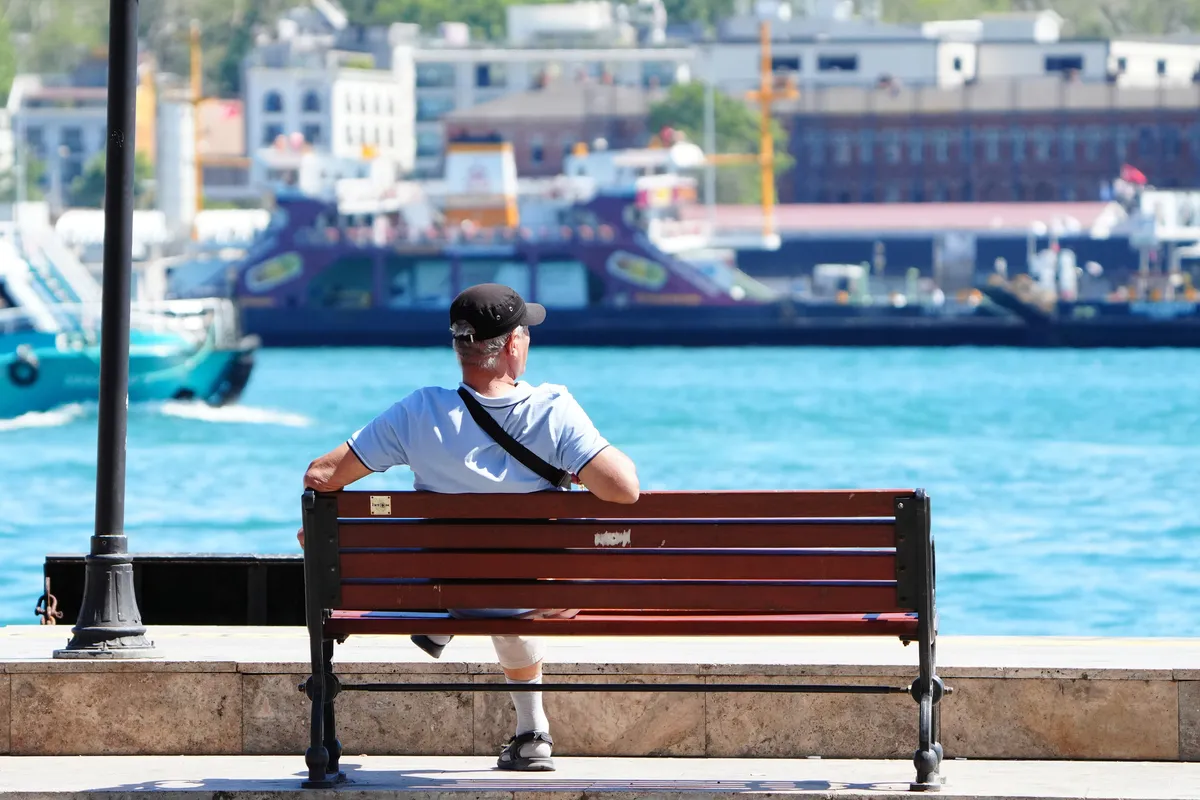 Meteoroloji'den sıcaklık alarmı: İstanbul'da o İlçeler 33 dereceyi görecek! Hafta sonu yağışlı sistem geliyor-5