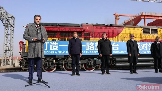 Çinlilerden Türkiye'den gelen ilk ihracat treni için tören!