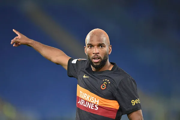 ryan-babel-galatasaraydaki-kotu-performansiyla-dikkat-cekiyordu-bitcoinden-buyuk-darbe-yedi-1642847695370.jpg Ryan Babel, Galatasaray'daki kötü performansıyla dikkat çekiyordu... Bitcoin'den büyük darbe yedi-2