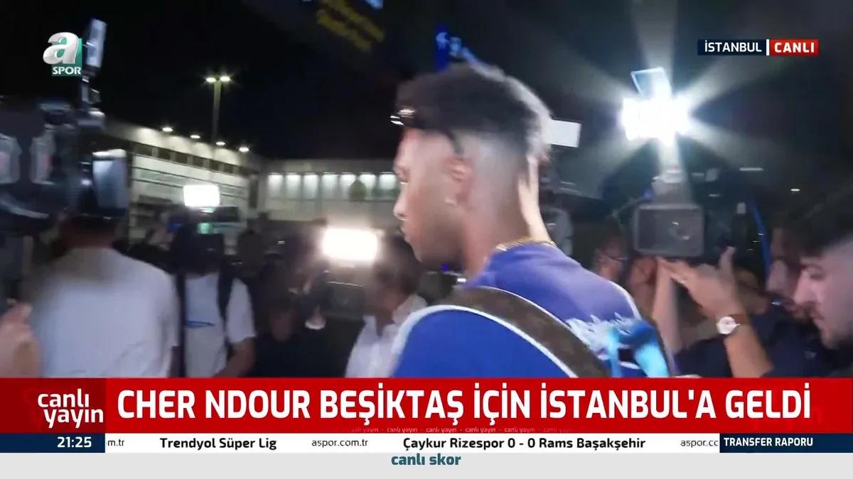 Cher Ndour, Beşiktaş'in İstanbul'a geldi!